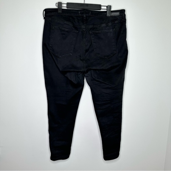 Abercrombie Mid Rise Super Skinny Jeans in Black - Picture 9 of 10